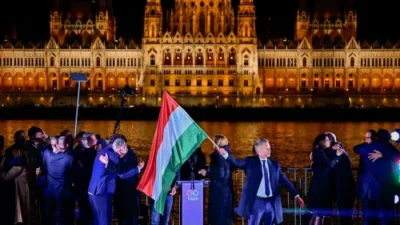 Történelmi hatalomváltás Magyarországon – a Tisza Párt elsöpörte a Fideszt