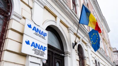 Bolojan elutasítja: nem a magáncégek adóztatásából jönne a közalkalmazotti béremelés