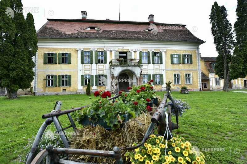 Felfüggesztették az Alvinci Brukenthal-kastély egy egységét élelmiszer-mérgezés gyanúja miatt