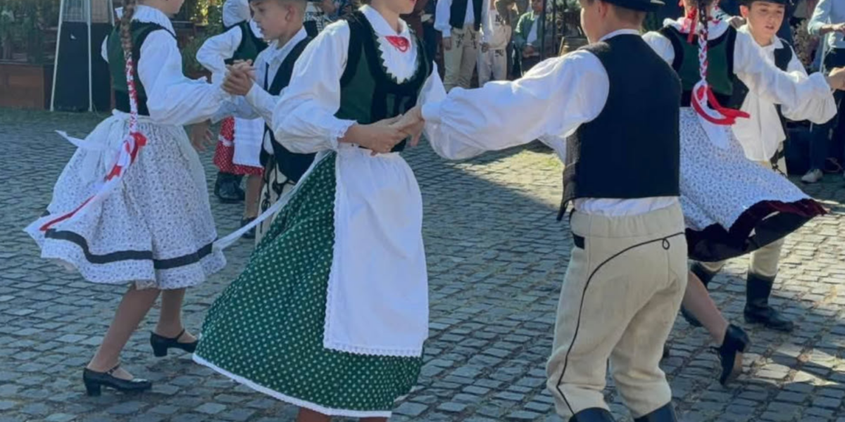 Új táncosokat vár őszre a Boróka néptáncegyüttes