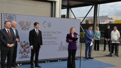 Apahidán nyílt meg Ukrajna első romániai tiszteletbeli konzulátusa