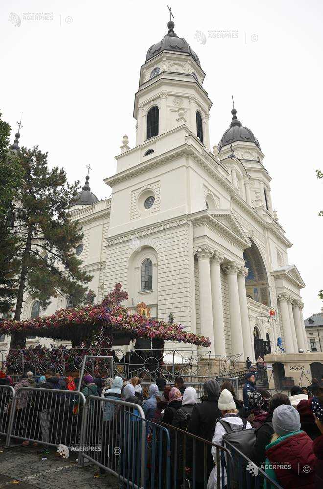Szent Paraszkiva búcsú Jászvásáron
